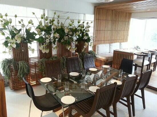 Harvey's World Cuisine